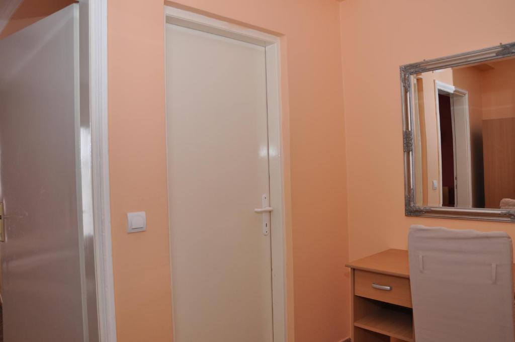 Kompleks Fontana Vladičin Han Quarto foto